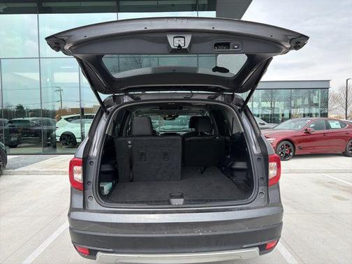 Modern Steel Metallic 2019 Honda Pilot EX-L