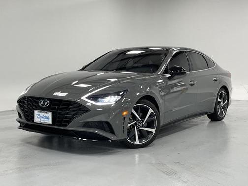 2022 Hyundai SONATA SEL Plus
