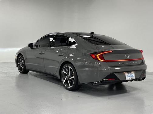 2022 Hyundai SONATA SEL Plus