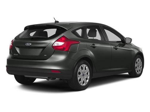 Ruby Red Metallic Tinted Clearcoat 2014 Ford Focus SE