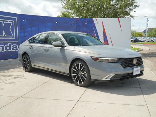 Urban Gray Pearl 2026 Honda Accord Hybrid Touring