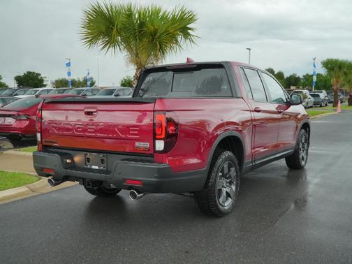 Radiant Red Metallic II 2026 Honda Ridgeline TrailSport