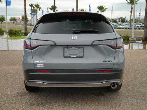 Urban Gray Pearl 2024 Honda HR-V 2WD Sport