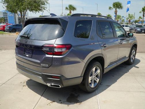 Modern Steel Metallic 2026 Honda Pilot EX-L