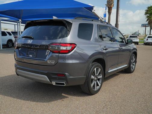2023 Honda Pilot AWD Elite
