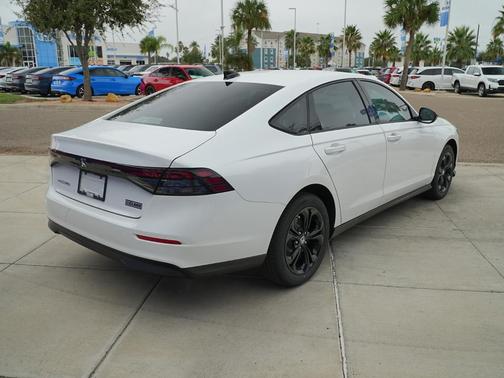 2025 Honda Accord Sport SE 1.5T