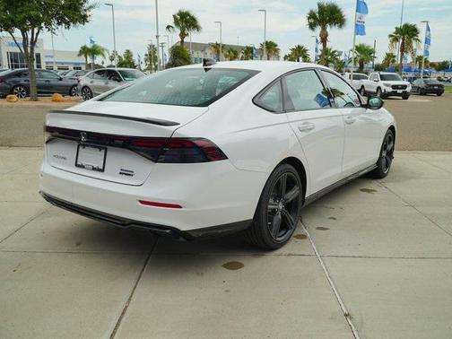 2025 Honda Accord Hybrid Base