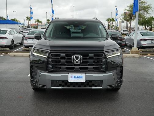 Crystal Black Pearl 2026 Honda Pilot EX-L