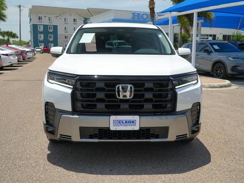 Platinum White Pearl 2026 Honda Pilot EX-L