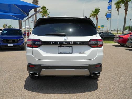 Platinum White Pearl 2026 Honda Pilot EX-L