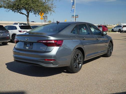 2023 Volkswagen Jetta 1.5T SE