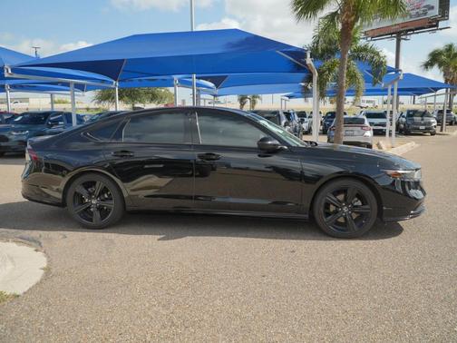 Crystal Black Pearl 2025 Honda Accord Hybrid Sport-L