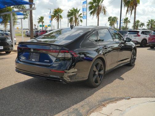 Crystal Black Pearl 2025 Honda Accord Hybrid Sport-L