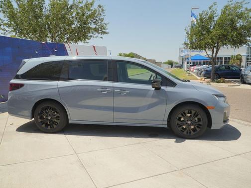 Sonic Gray Pearl 2026 Honda Odyssey Sport-L