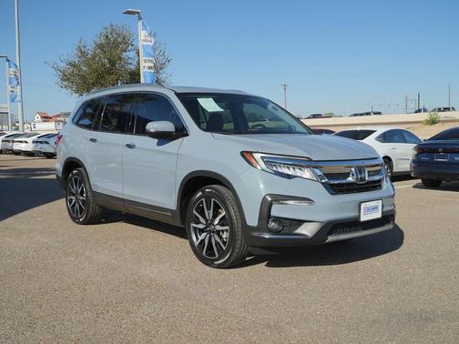 2022 Honda Pilot AWD Elite