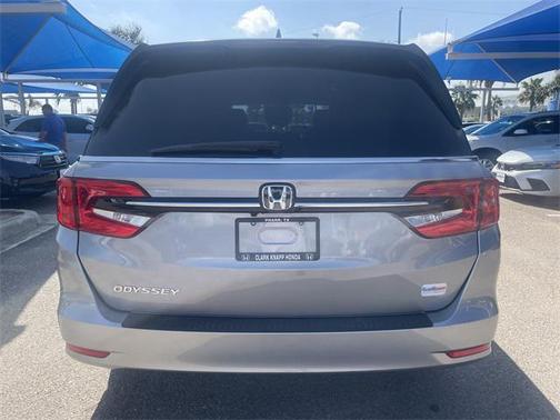 Lunar Silver Metallic 2024 Honda Odyssey EX-L