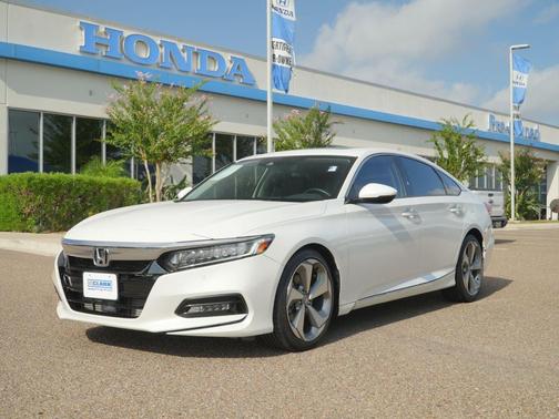 Platinum White Pearl 2019 Honda Accord Touring 2.0T
