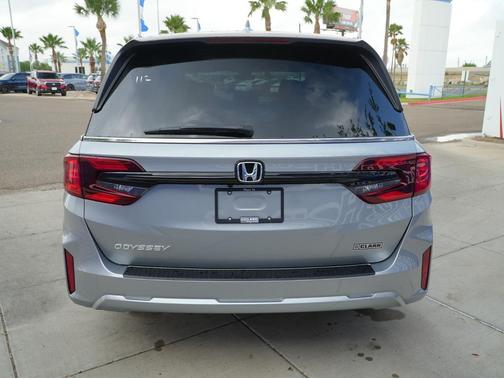 Solar Silver Metallic 2026 Honda Odyssey EX-L