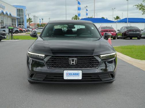 Crystal Black Pearl 2026 Honda Accord Hybrid Sport