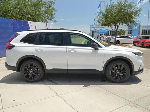 Platinum White Pearl 2026 Honda CR-V Hybrid Sport Touring AWD