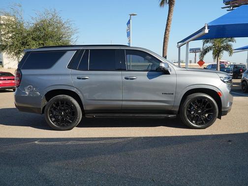 2022 Chevrolet Tahoe 4WD RST