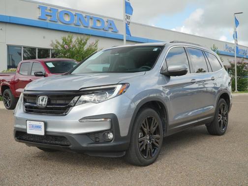 Lunar Silver Metallic 2022 Honda Pilot AWD Special Edition