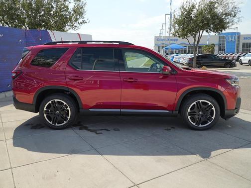 2026 Honda Pilot Touring 8-Passenger