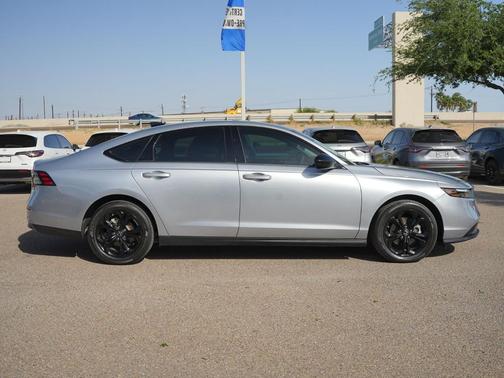 Solar Silver Metallic 2025 Honda Accord SE