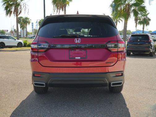 Radiant Red Metallic II 2025 Honda Pilot Sport