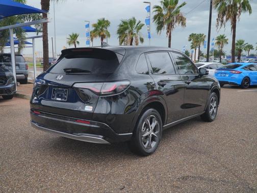 Crystal Black Pearl 2024 Honda HR-V UNKNOWN