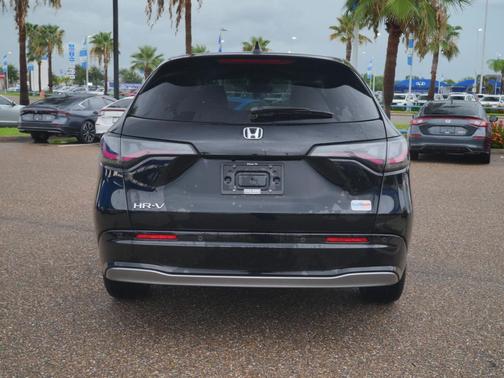 Crystal Black Pearl 2024 Honda HR-V UNKNOWN