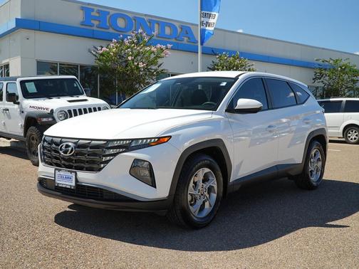 2023 Hyundai TUCSON SE