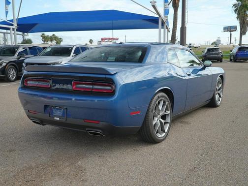 Frostbite 2022 Dodge Challenger GT