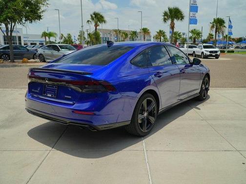 2025 Honda Accord Hybrid Base