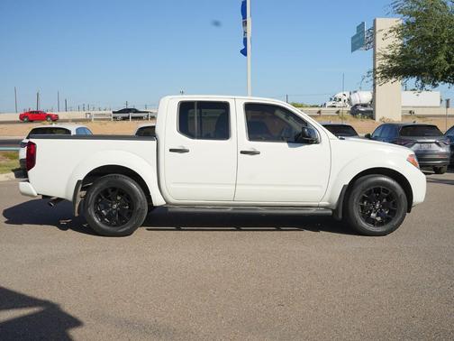 2021 Nissan Frontier SV