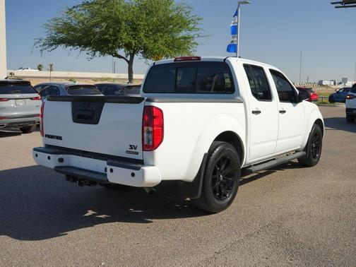 2021 Nissan Frontier SV