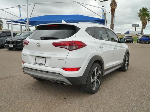 Dazzling White 2018 Hyundai TUCSON Sport