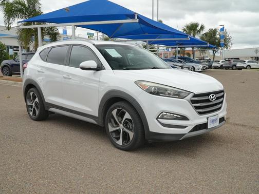 Dazzling White 2018 Hyundai TUCSON Sport