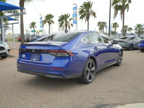 Still Night Pearl 2023 Honda Accord Hybrid Base