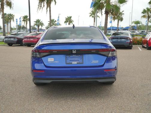 Still Night Pearl 2023 Honda Accord Hybrid Base