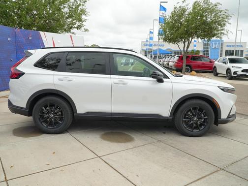 Platinum White Pearl 2026 Honda CR-V Hybrid Sport-L FWD