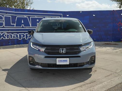 Sonic Gray Pearl 2026 Honda Odyssey Sport-L