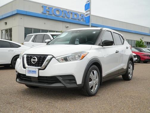 2020 Nissan Kicks S