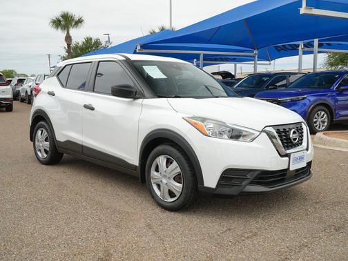 2020 Nissan Kicks S