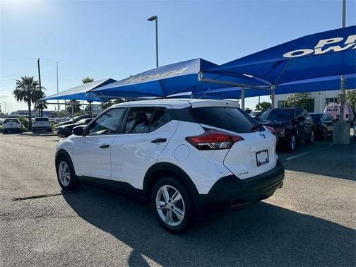2020 Nissan Kicks S