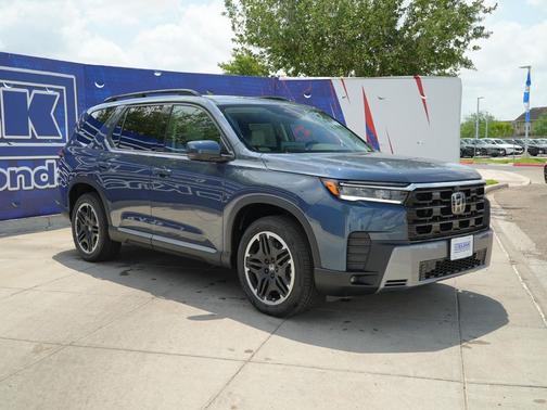 Smoke Blue Pearl 2026 Honda Pilot Touring 8-Passenger