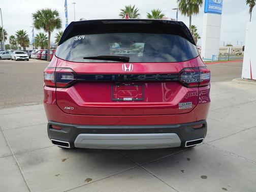 2025 Honda Pilot Touring 8-Passenger