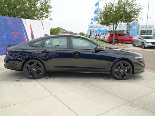 Crystal Black Pearl 2026 Honda Accord Hybrid Sport-L