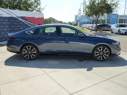 2025 Honda Accord Hybrid Touring