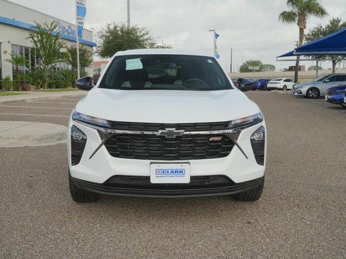 Summit White 2025 Chevrolet Trax FWD 1RS